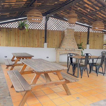 Jardin Cafe Hotel & Restaurant กราเซียส ภายนอก รูปภาพ
